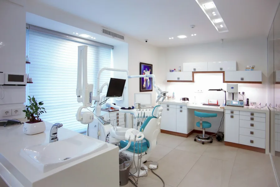 Sala odontoiatrica attrezzata di una struttura selezionata